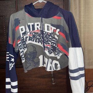 Patriots cropped sweatshirt